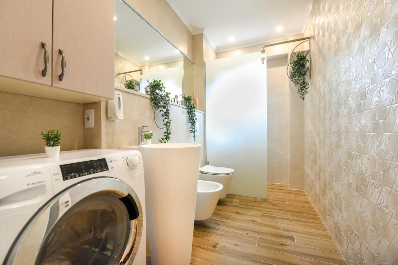 Green Leafy Brasov - Ideal 2 Bedroom Apartment Bagian luar foto